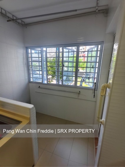 Blk 555 Jurong West Street 42 (Jurong West), HDB 5 Rooms #613695961